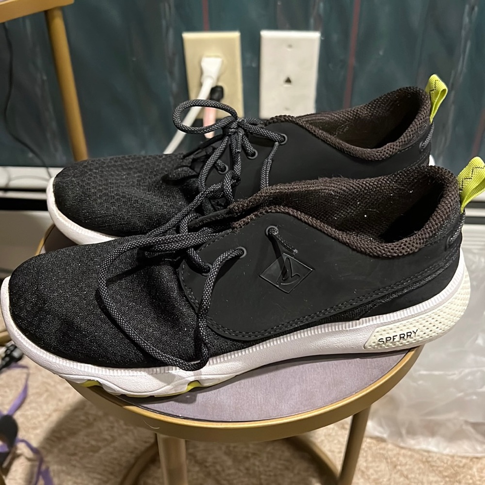 Men’s sperry shoes